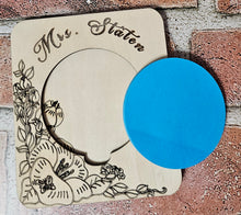 Load image into Gallery viewer, Post It Note Holder Laser It VA